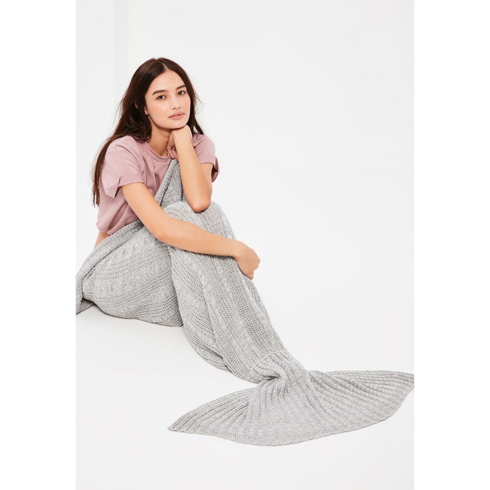 Missguided Grey Mermaid Fishtail Blanket